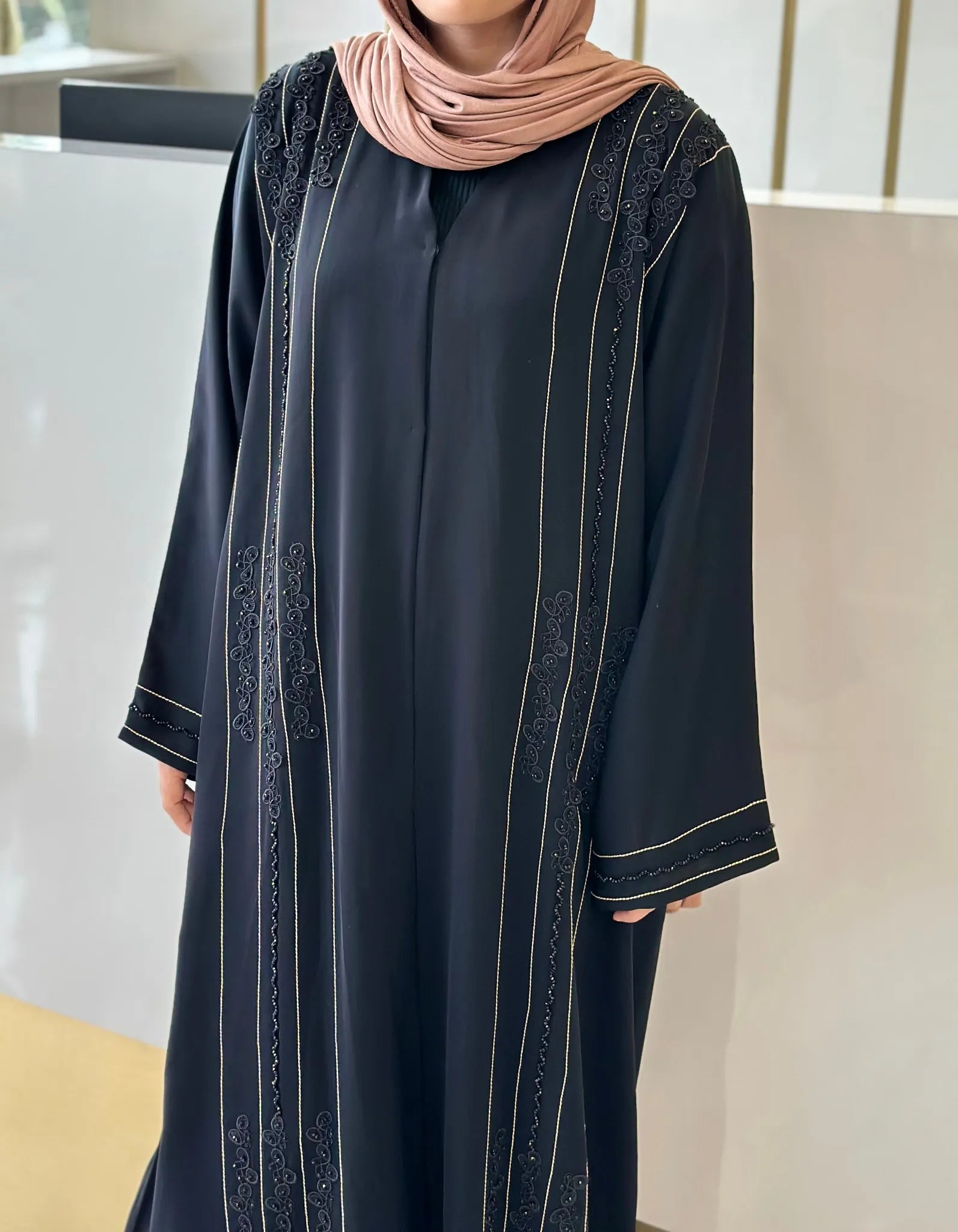 Emarati Abaya (Premium)