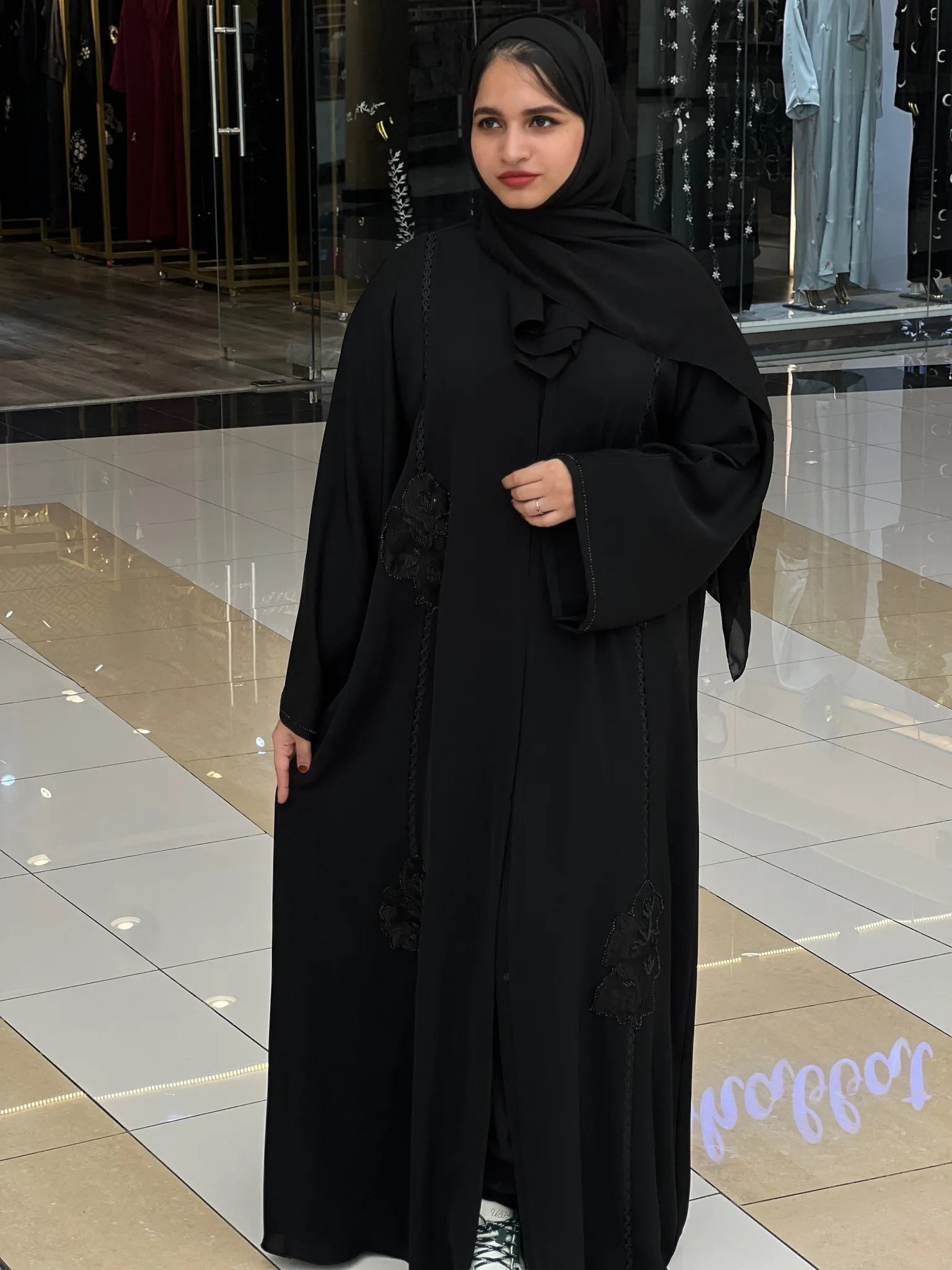 Emarati Abaya (Premium)