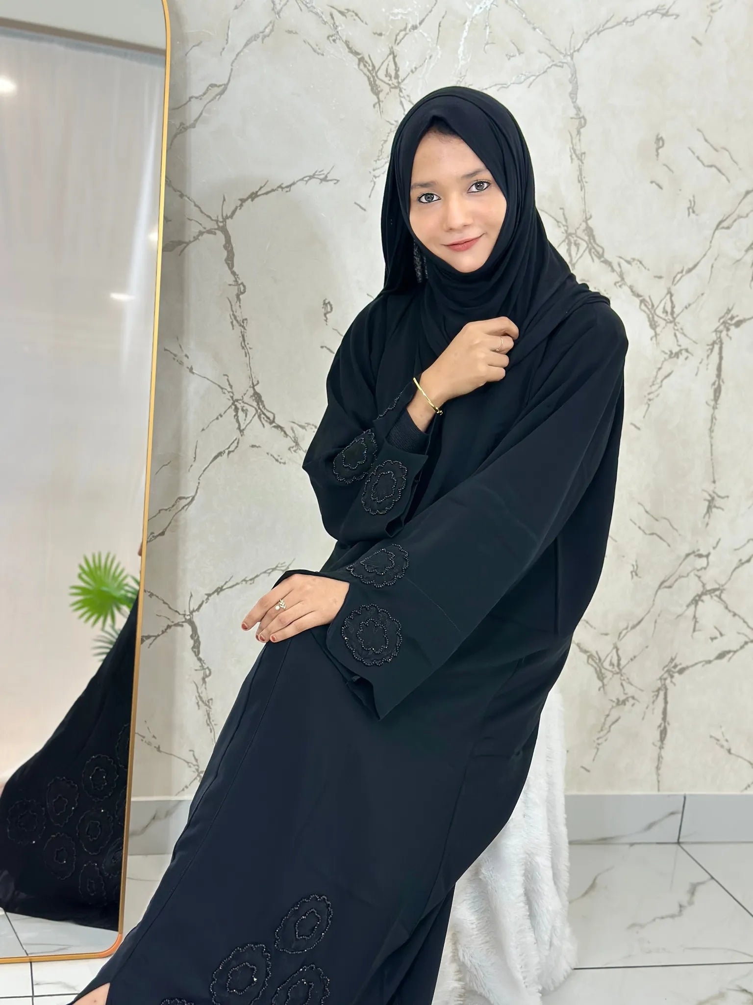Standard abaya
