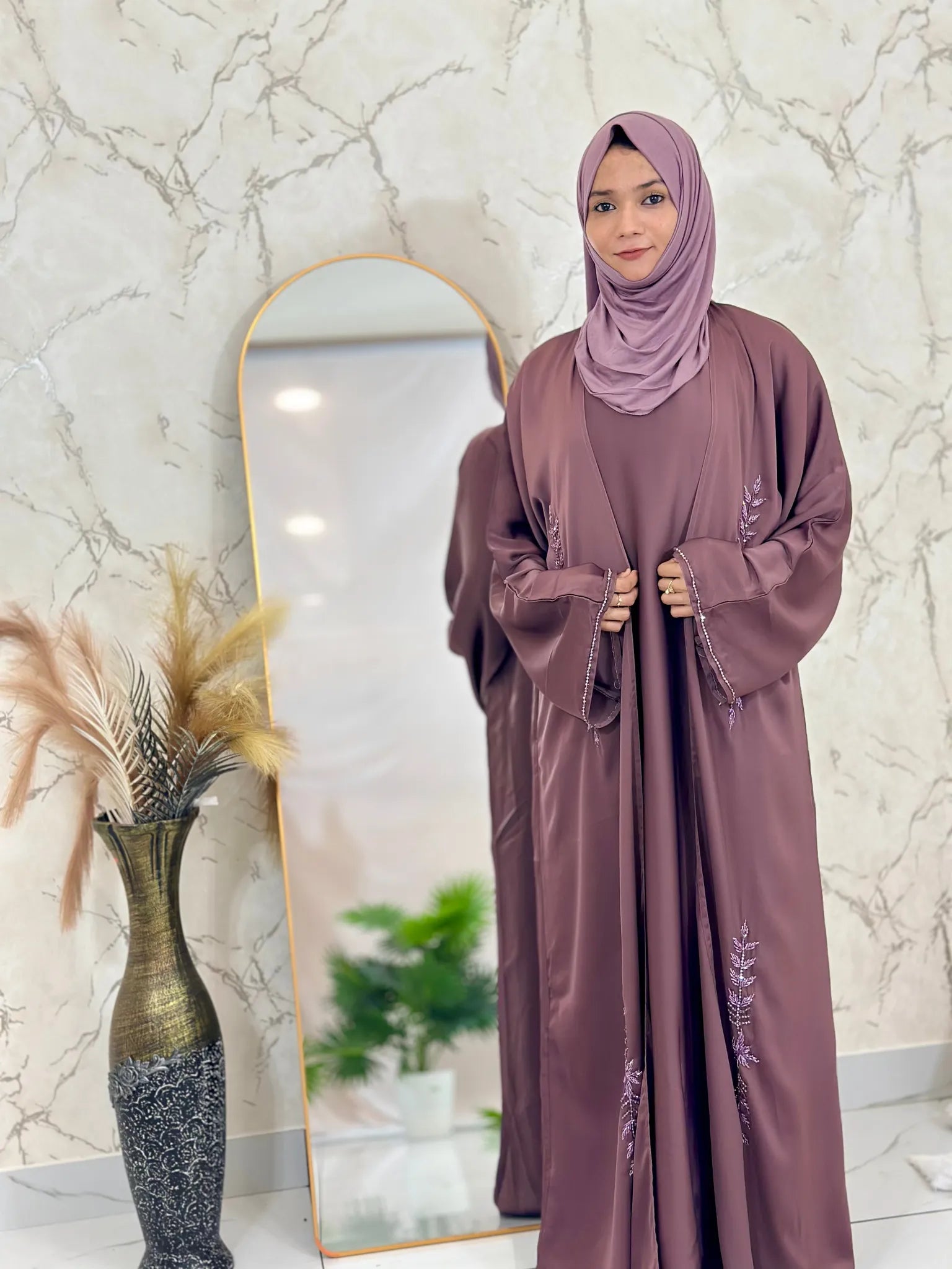 Standard abaya