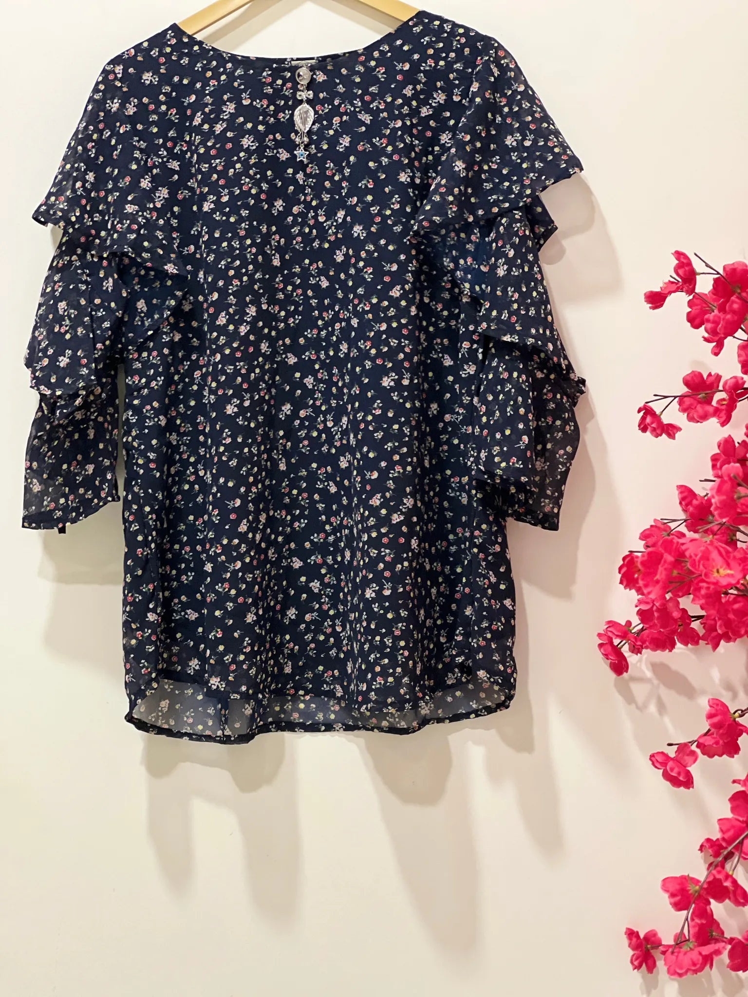 Short Top Offer