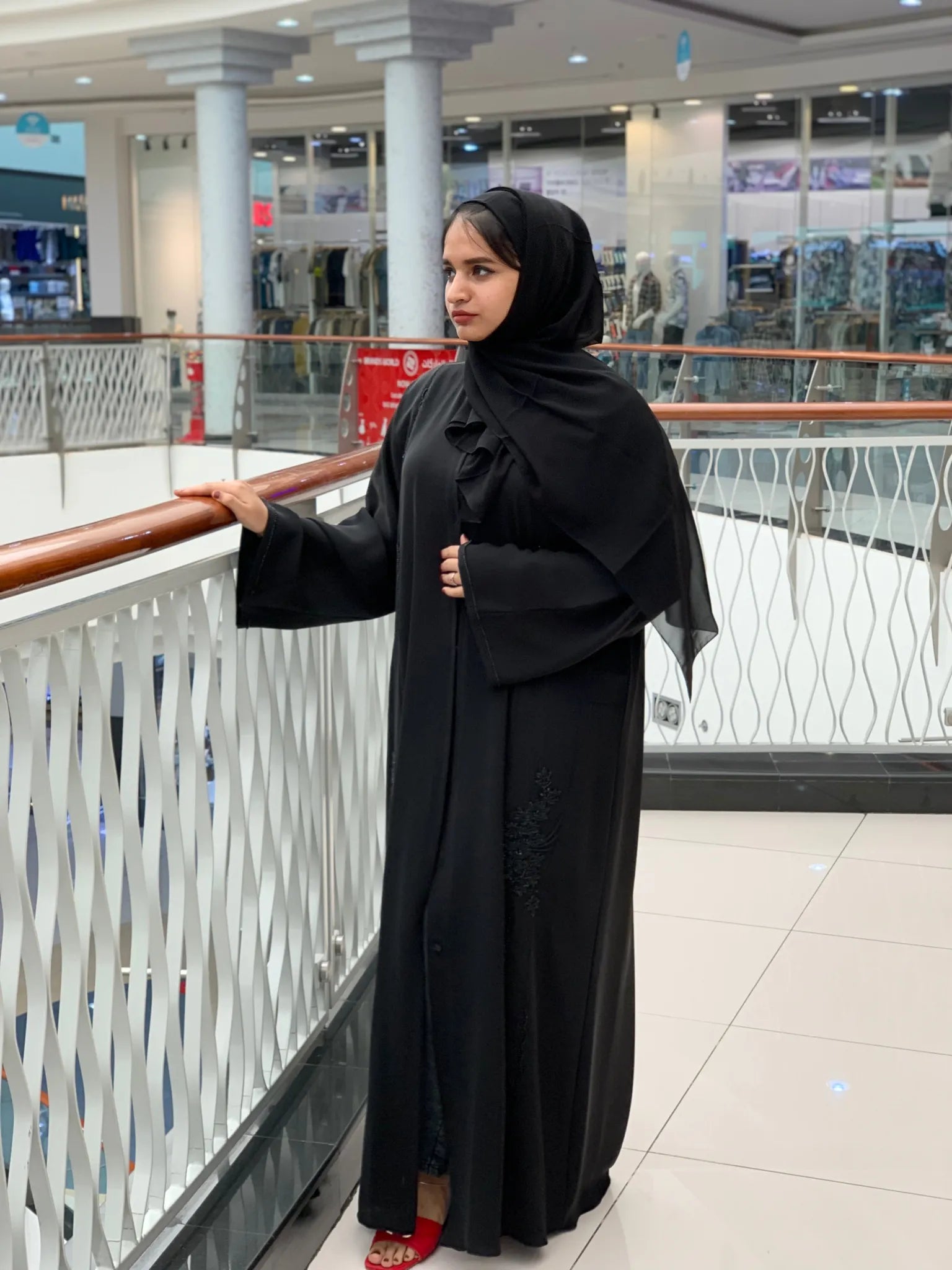Emarati Abaya (Premium)