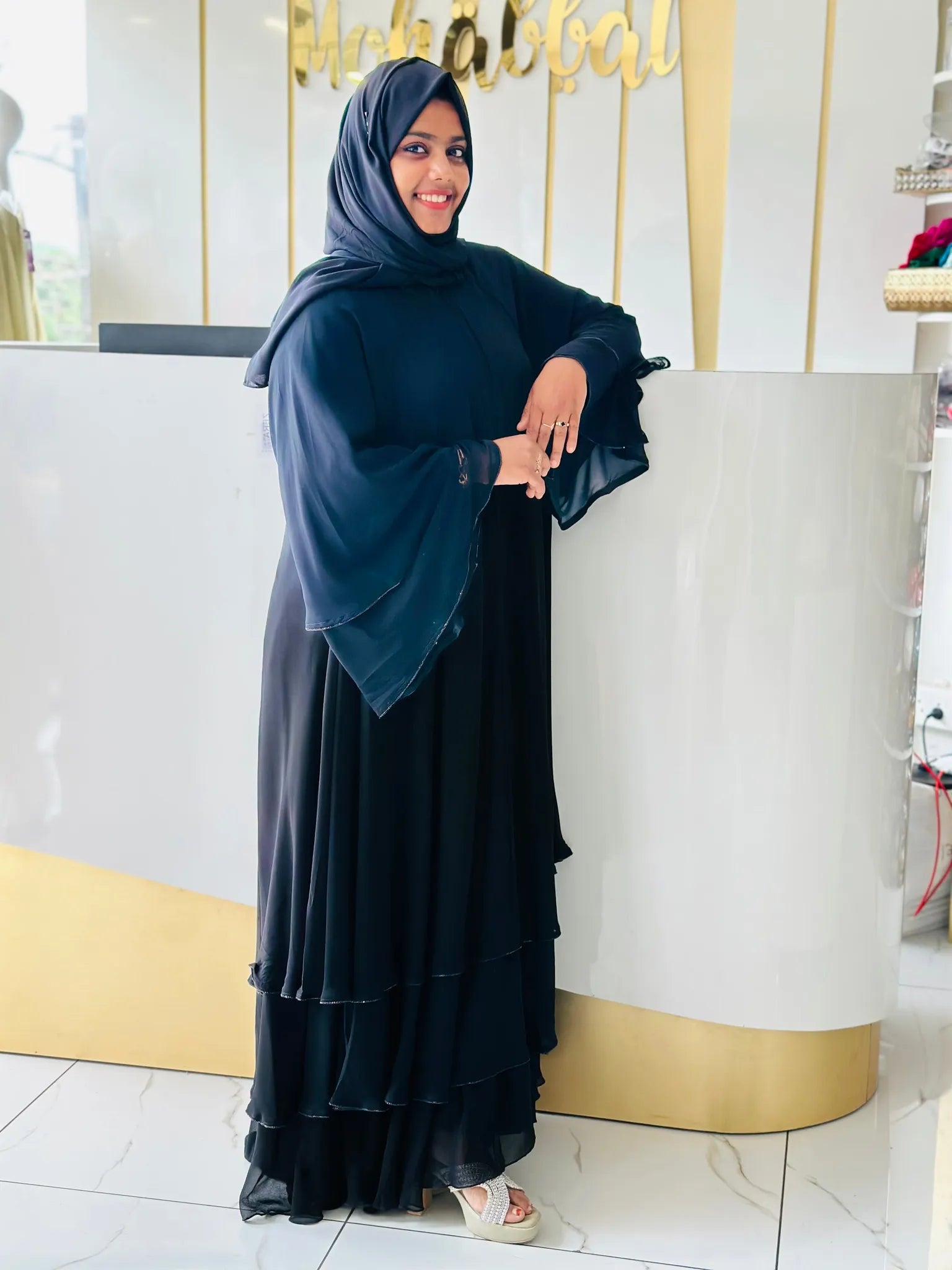 Emarati Abaya (Premium)