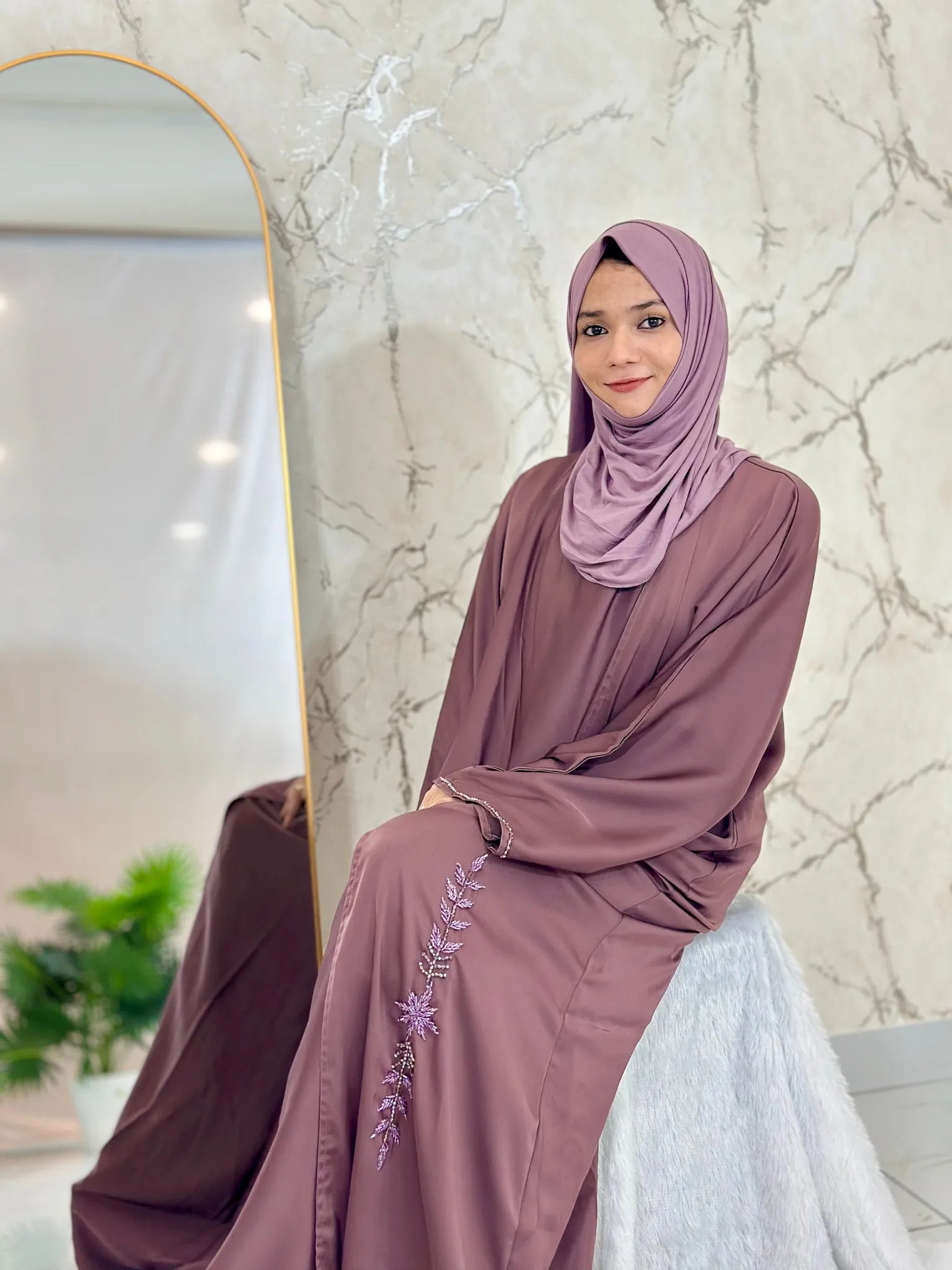 Standard abaya