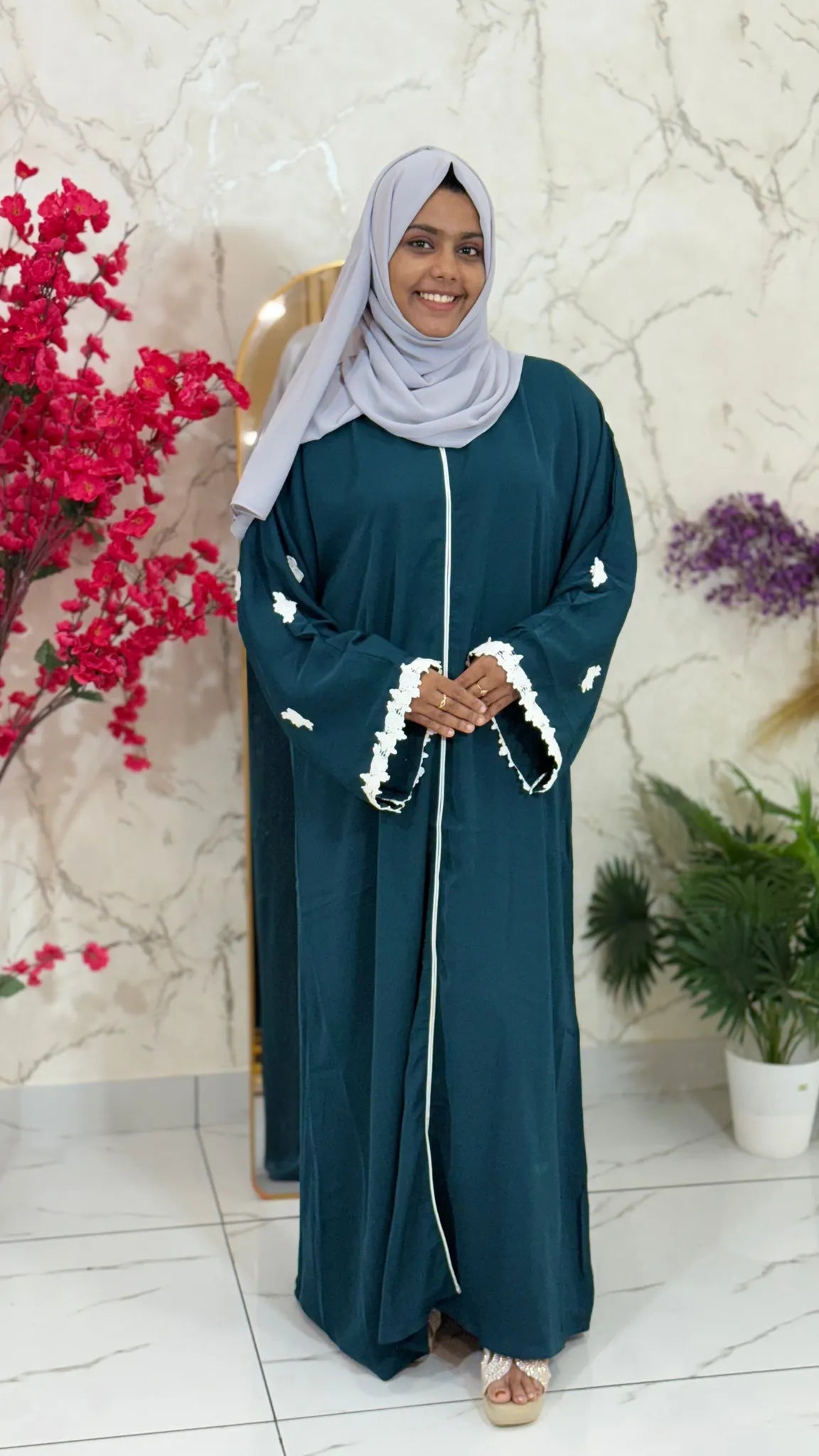 Affordable Abayas AF117