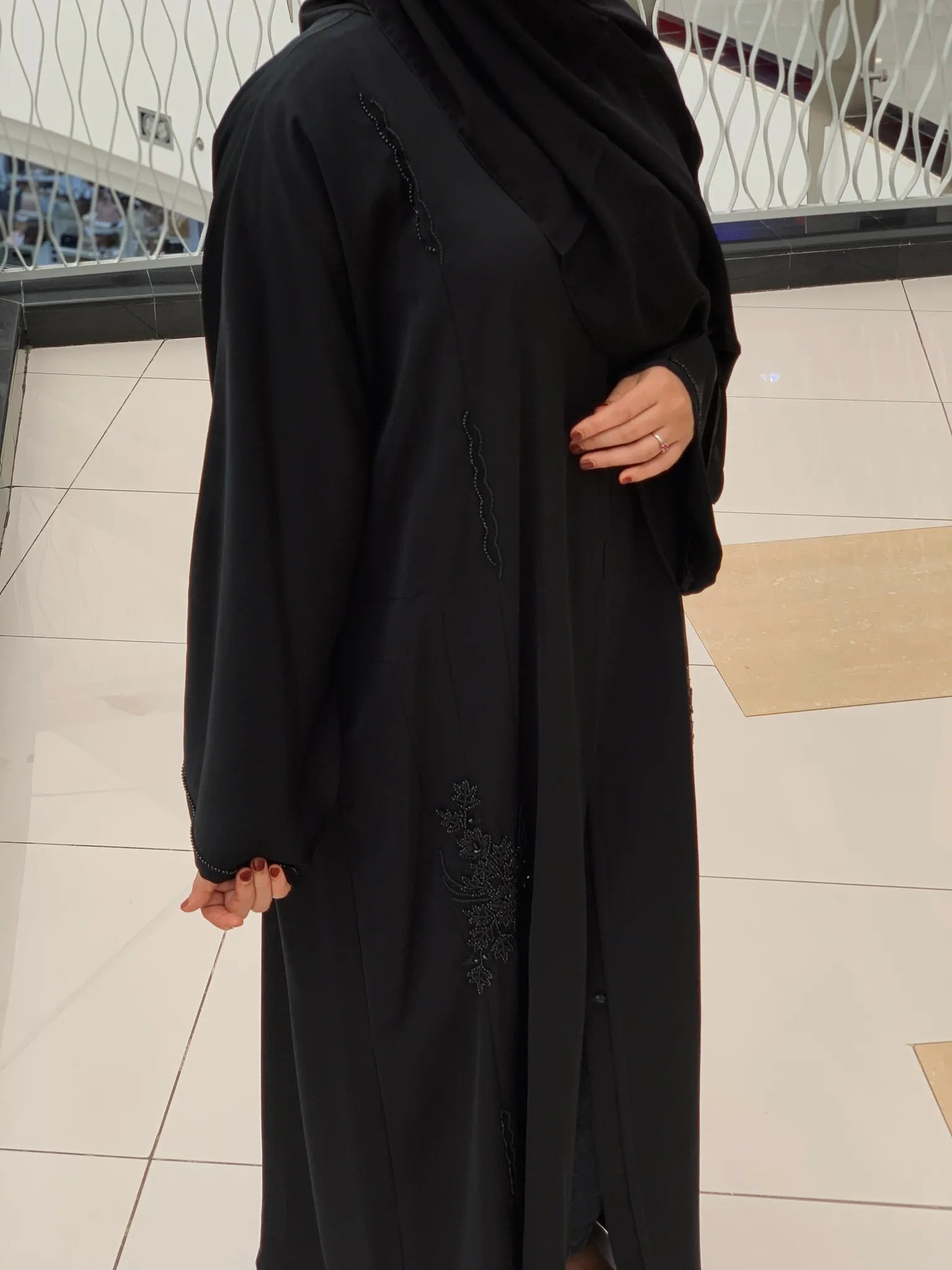 Emarati Abaya (Premium)