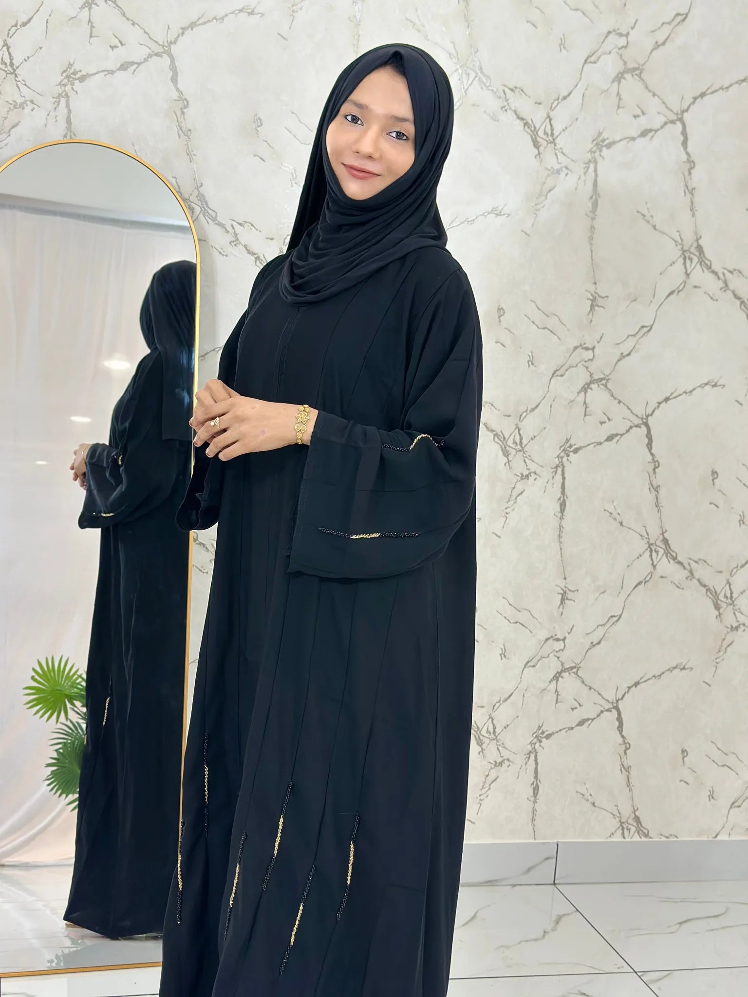 Standard abaya